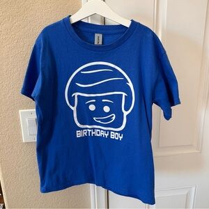 Lego Emmett Birthday Boy Blue Gildan Short-Sleeved T-shirt Size Youth S (6-8)